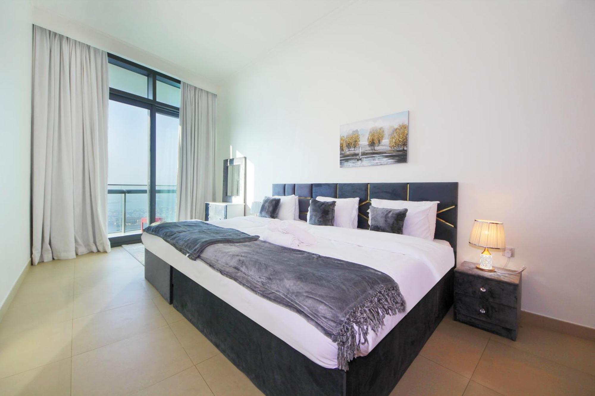 Burj Vista Downtown Near To Mall - 2bhk * Dubai